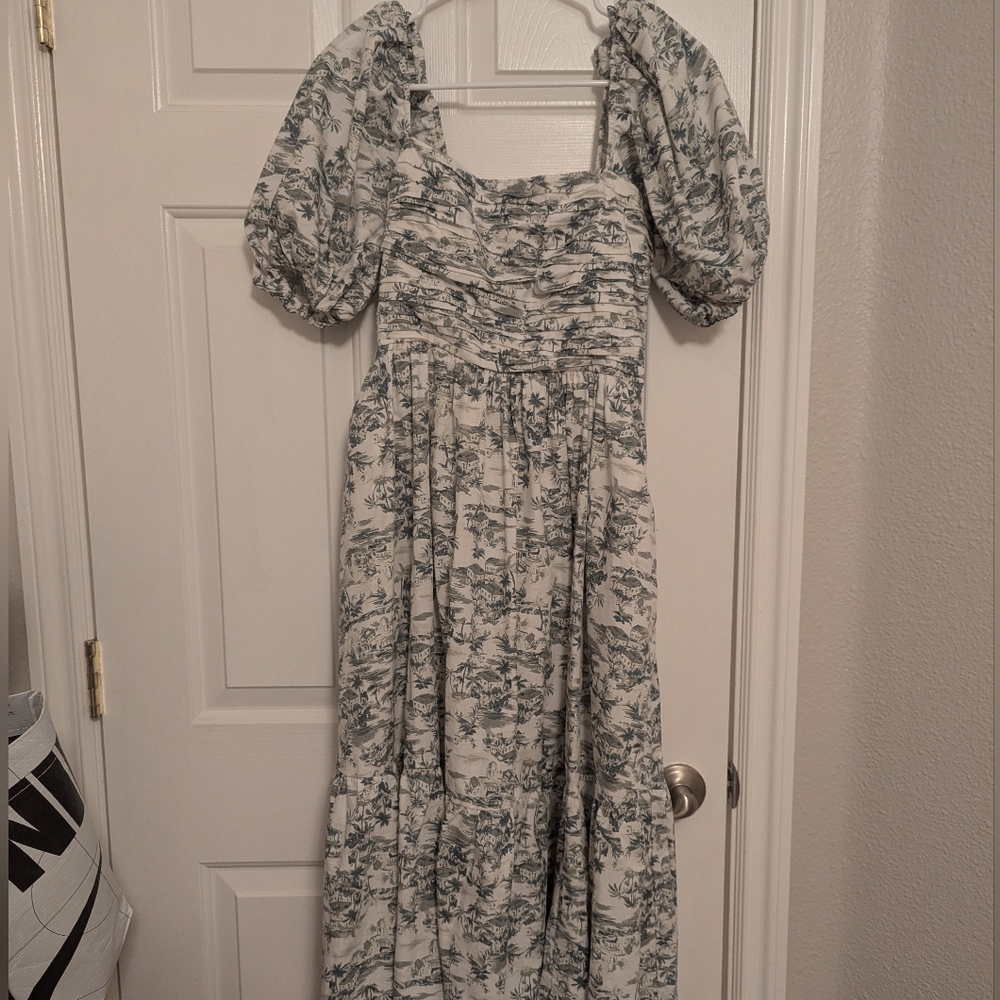 Abercrombie & Fitch Gray and White Puff Sleeve Sundress